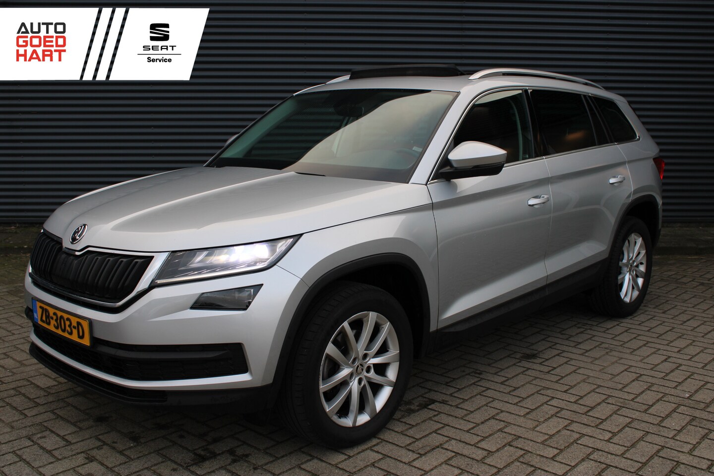 Skoda Kodiaq - 1.5 TSI Ambition Business 7-Persoons Cognac-Leder Panoramadak CarPlay Full-LED - AutoWereld.nl