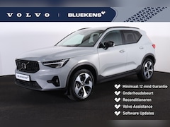 Volvo XC40 - B4 Ultimate Dark - Panorama/schuifdak - IntelliSafe Assist & Surround - 360° Camera - Verw