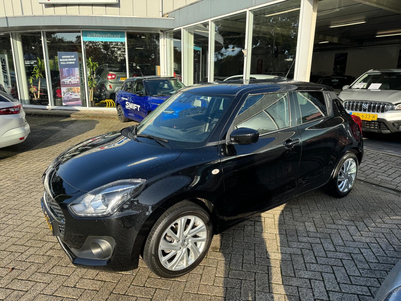 Suzuki Swift - 1.2 DualJet 83pk Smart Hybrid S&S Select - AutoWereld.nl