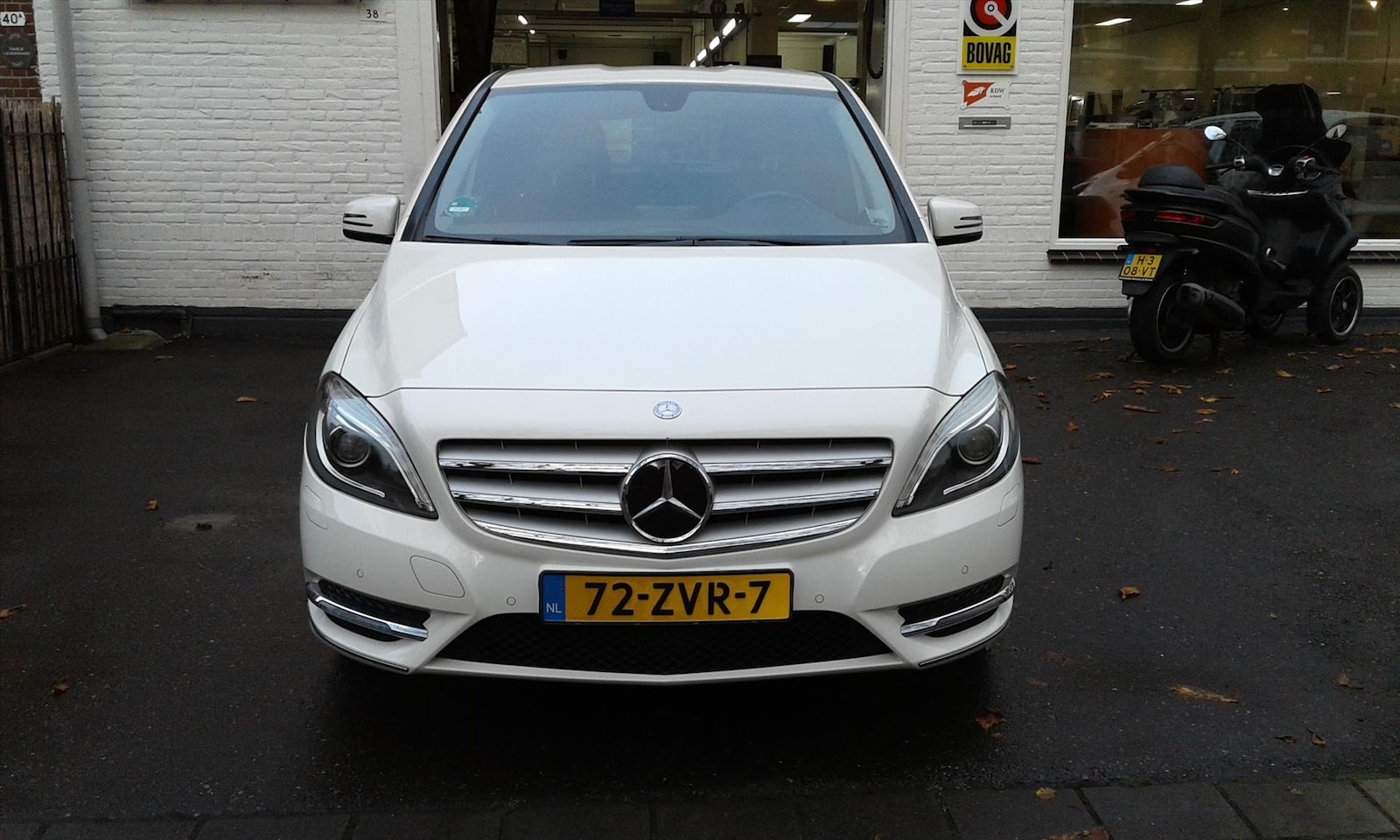 Mercedes-Benz B-klasse - B 180 122PK Ambition - AutoWereld.nl