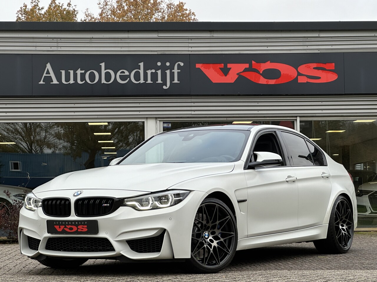 BMW M3 - 3-serie Competition DCTA | Matte Wit! | Carbon | HUD | 450 pk - AutoWereld.nl