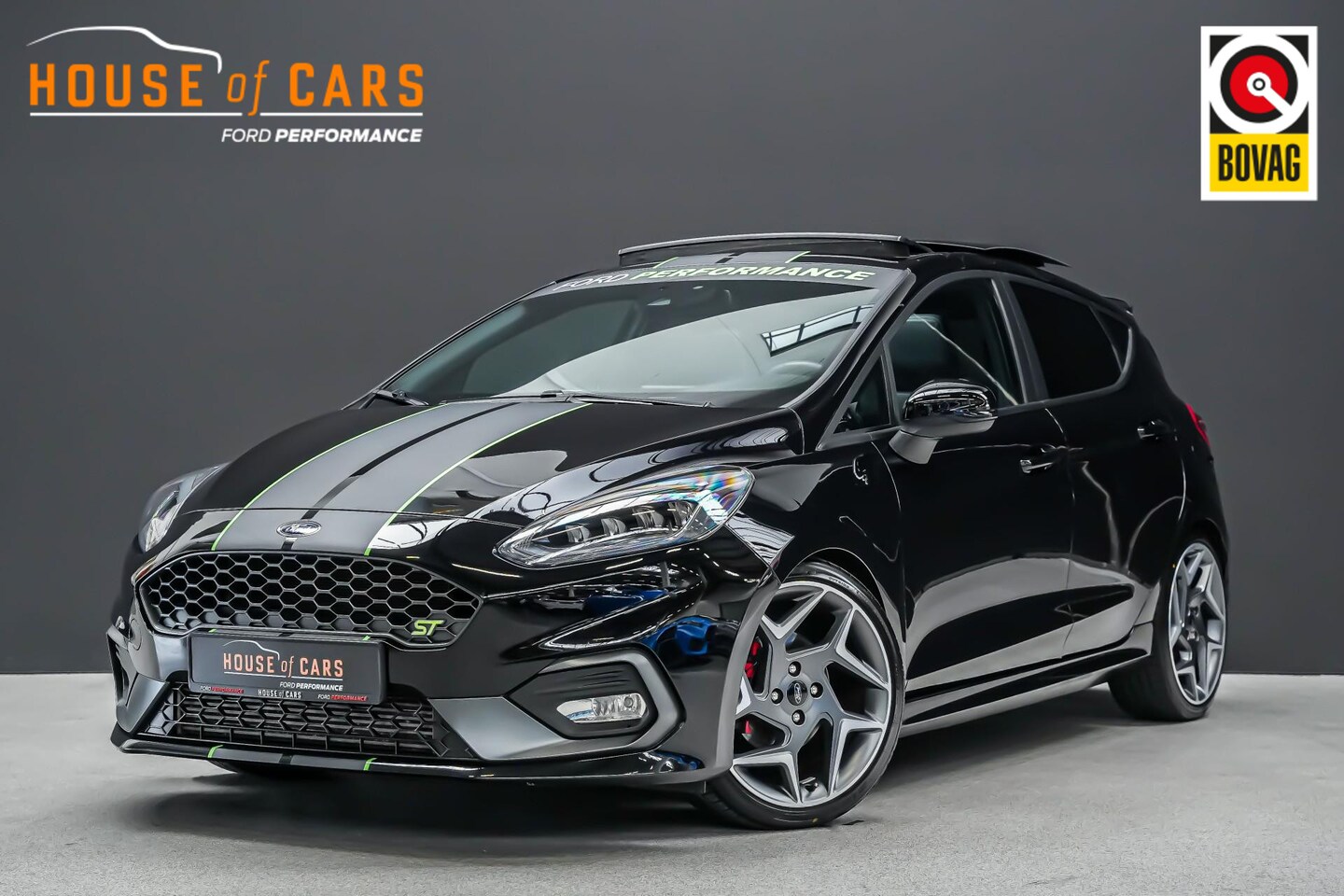 Ford Fiesta - 1.5 200pk ST-3 PERFORMANCE PACK |full options|launch control|camera|B&O|winterpack|verlaag - AutoWereld.nl