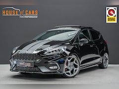 Ford Fiesta - 1.5 200pk ST-3 PERFORMANCE PACK |full options|launch control|camera|B&O|winterpack|verlaag