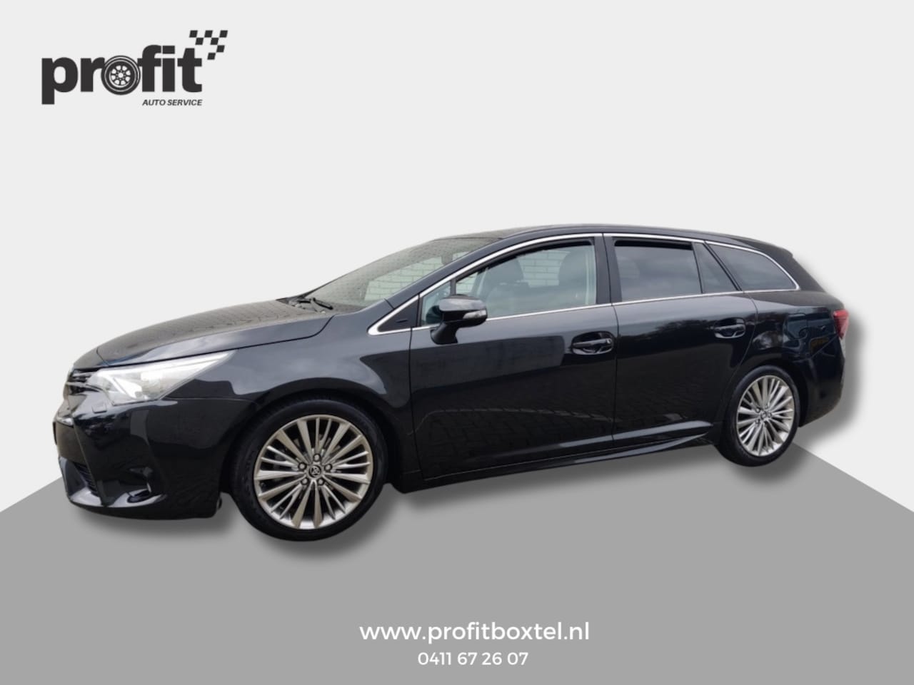 Toyota Avensis Touring Sports - 1.8 VVT-i Executive Business Premium 1.8 VVT-i Executive Business Premium - AutoWereld.nl