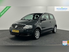 Volkswagen Fox - 1.2 Trendline|Lichtmetalen Velgen|Airco|Stuurbekrachtiging|