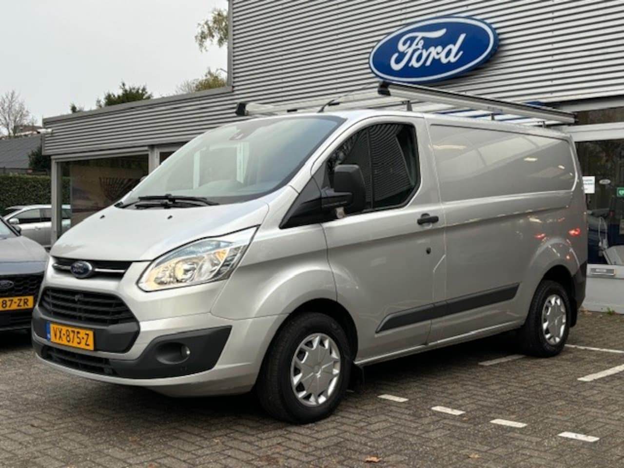 Ford Transit Custom - 270 2.2 TDCI | 1 EIGENAAR! | ORG NL! | CAMERA | CRUISE | NAVI | PARK SENS V+A | IMPERIAAL - AutoWereld.nl