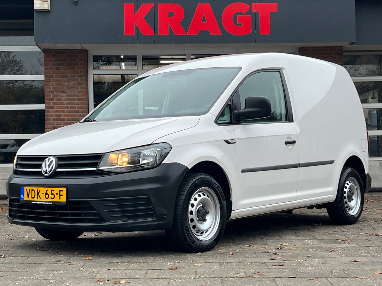 Volkswagen Caddy - 2.0 TDI L1H1|NAP|airconditioning|elektrische ramen|voorruitverwarming - AutoWereld.nl