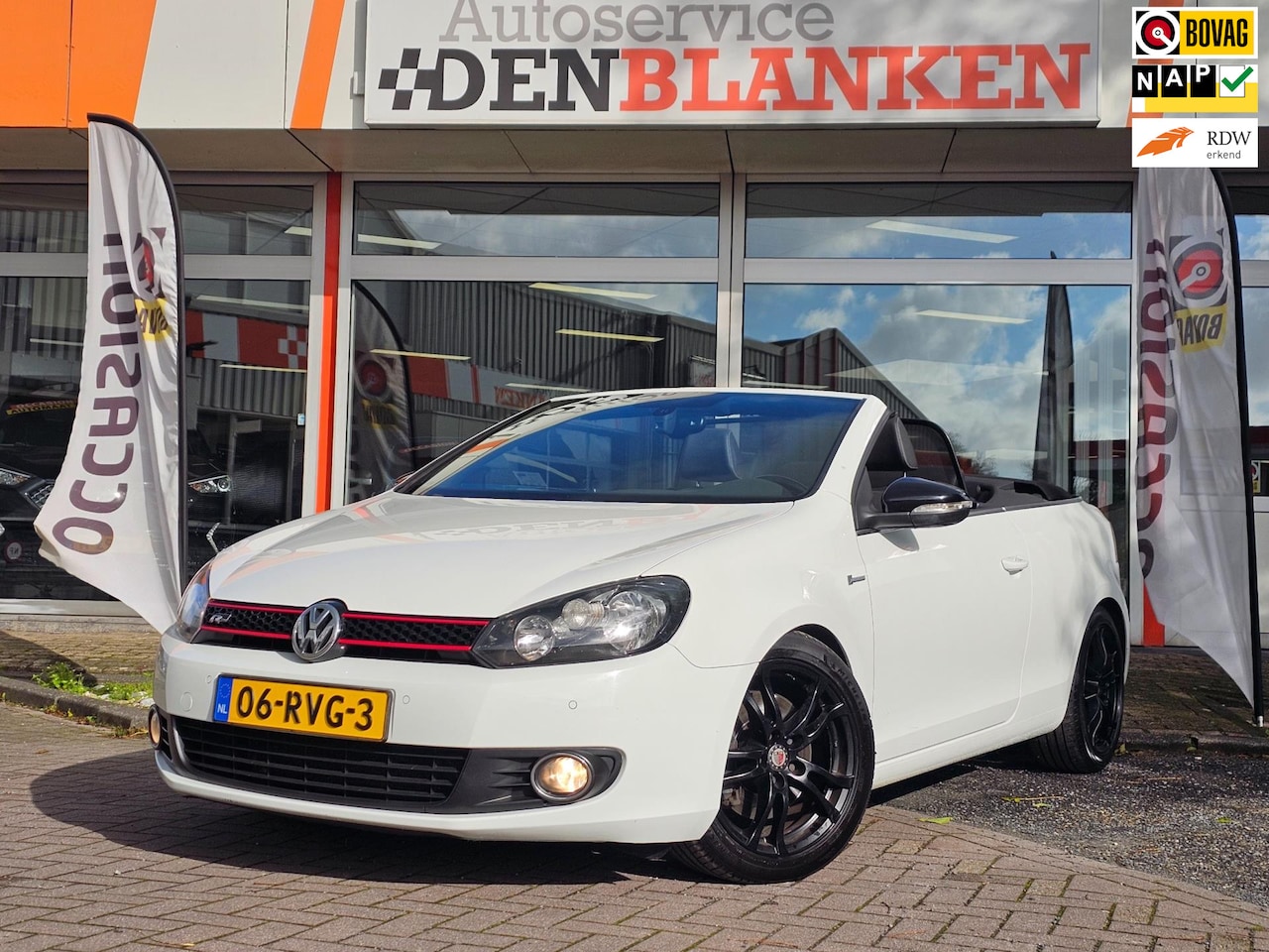 Volkswagen Golf Cabriolet - 1.4 TSI Automaat BJ.2011 / Navi / Airco Ecc / Cruise / 17"Lmv !! - AutoWereld.nl