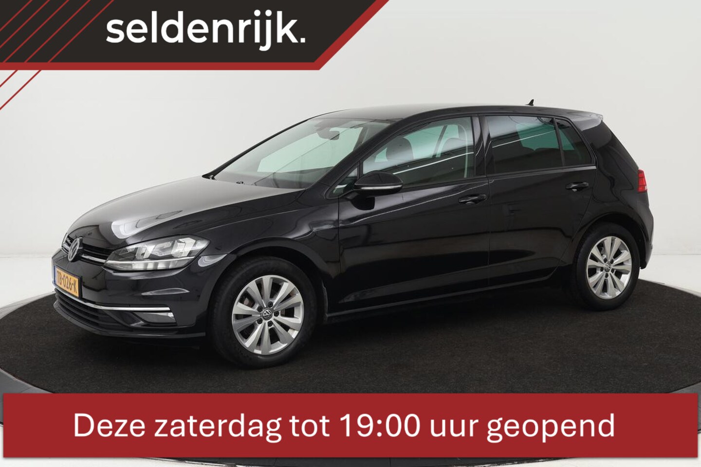 Volkswagen Golf - 1.0 TSI Comfortline | Carplay | Adaptive cruise | Climate control | PDC | Regen-/lichtsens - AutoWereld.nl