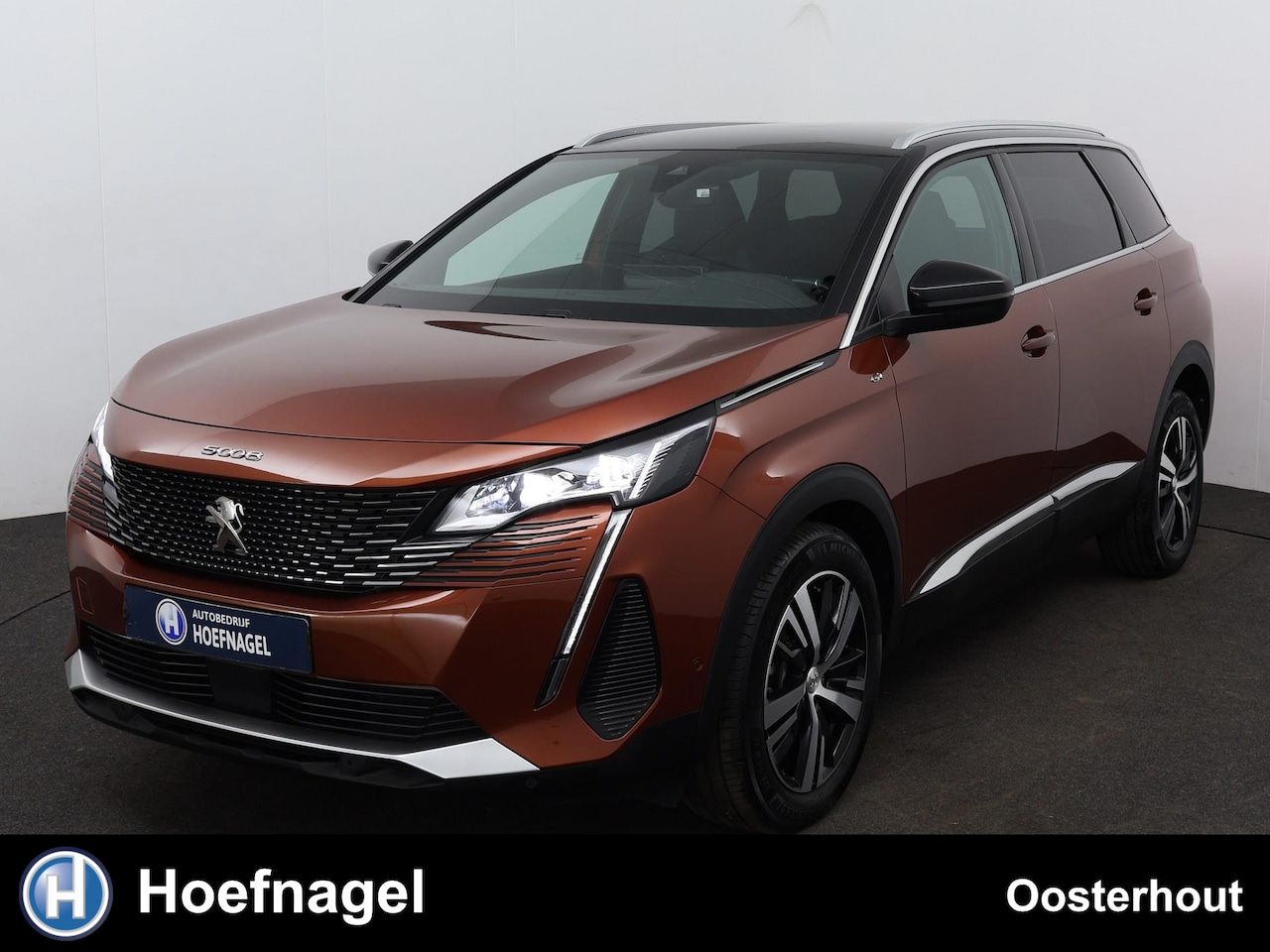 Peugeot 5008 - 1.6 PureTech Blue Lease GT Automaat | Stoelverwarming | Virtual Cockpit | Parkeersensoren - AutoWereld.nl