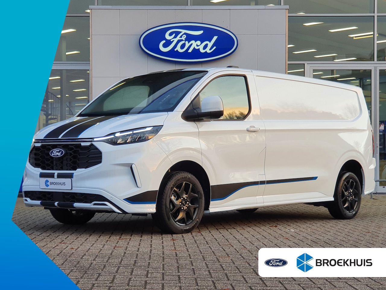 Ford Transit Custom - 300 2.0 TDCI 150 pk L2H1 Sport | € 4.835,- Voorraad Voordeel | Inklapbare trekhaak | 6 B&O - AutoWereld.nl