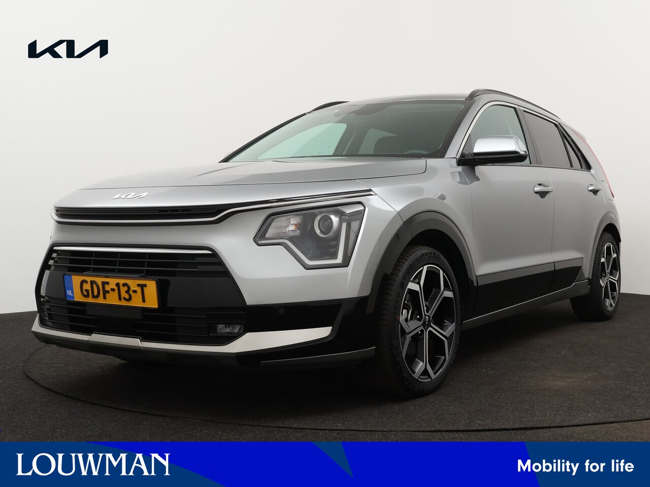 Kia Niro - 1.6 GDI Hybrid 142pk DynamicLine Limited Automaat | Navigatie | Camera | Lichtmetalen Velg - AutoWereld.nl