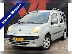 Renault Kangoo Family - 1.6-16V Privilège | Nieuw Binnen | Airco | Automaat | Trekhaak