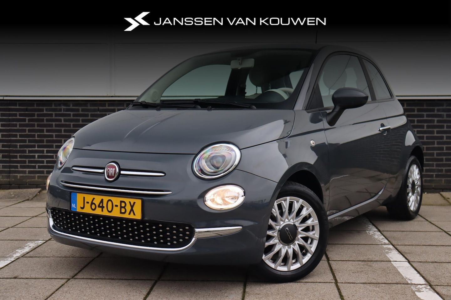 Fiat 500 - 1.0 Hybrid Lounge Airco Apple Carplay Grigio Carrara - AutoWereld.nl