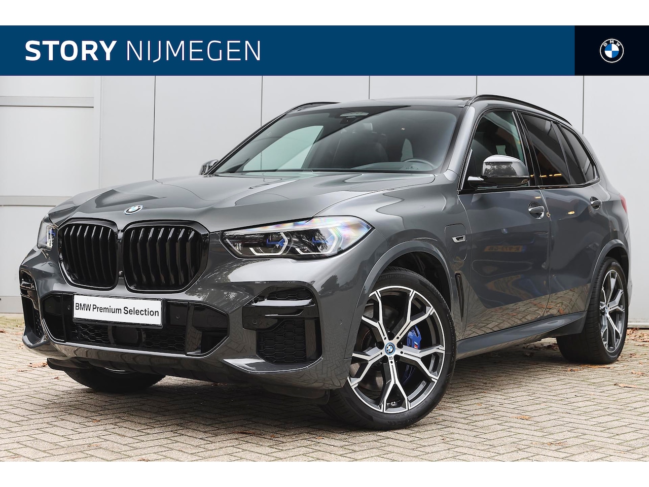 BMW X5 - xDrive45e High Executive M Sport Automaat / Panoramadak / Trekhaak / Laserlight / Sportsto - AutoWereld.nl