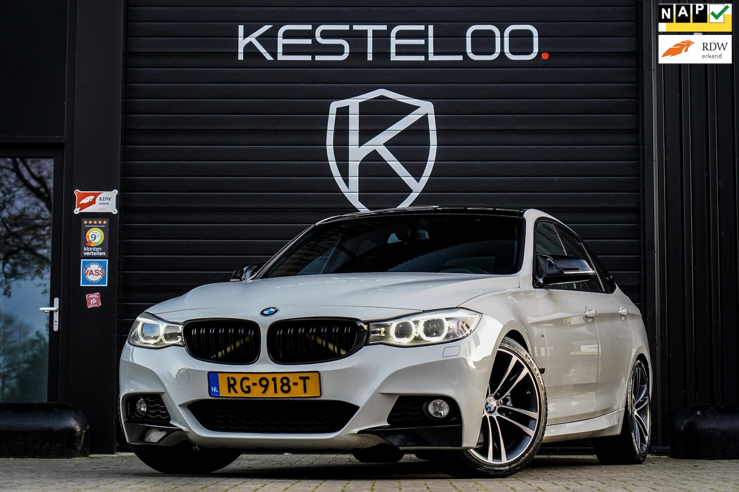 BMW 3-serie Gran Turismo - 330d 258 PK 3x M-SPORT ALPINWEISS/BREEDSET/SPECIAL - AutoWereld.nl