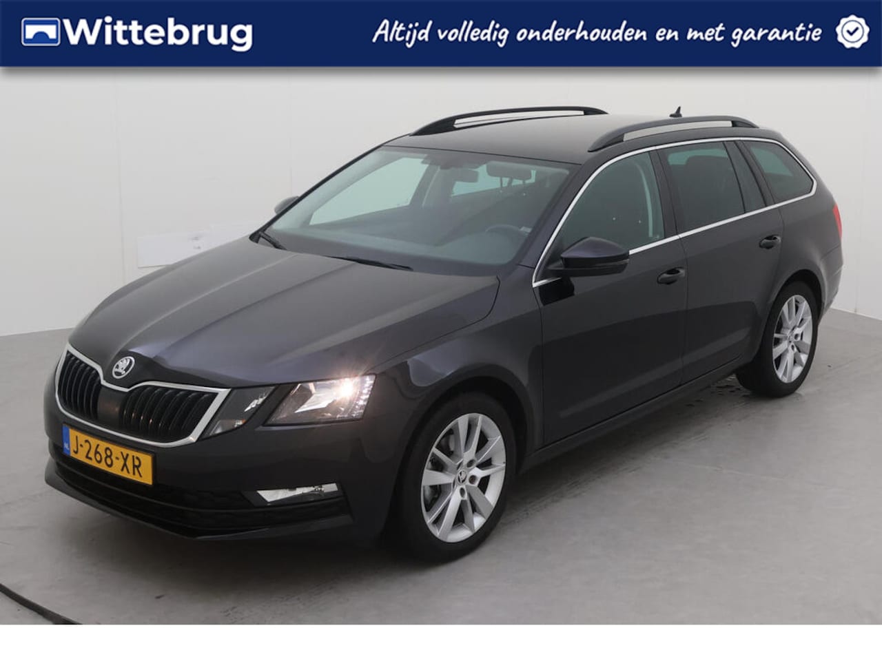 Skoda Octavia Combi - 1.5 TSI Business Edition DSG Automaat Navigatie - Parkeersensoren / Bluetooth / Airco (Cli - AutoWereld.nl