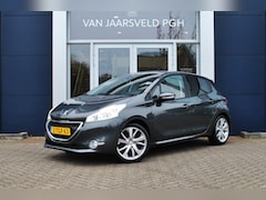 Peugeot 208 - 1.2 VTi 2Tr. 82PK 5D Active 17" / Leer / Pano