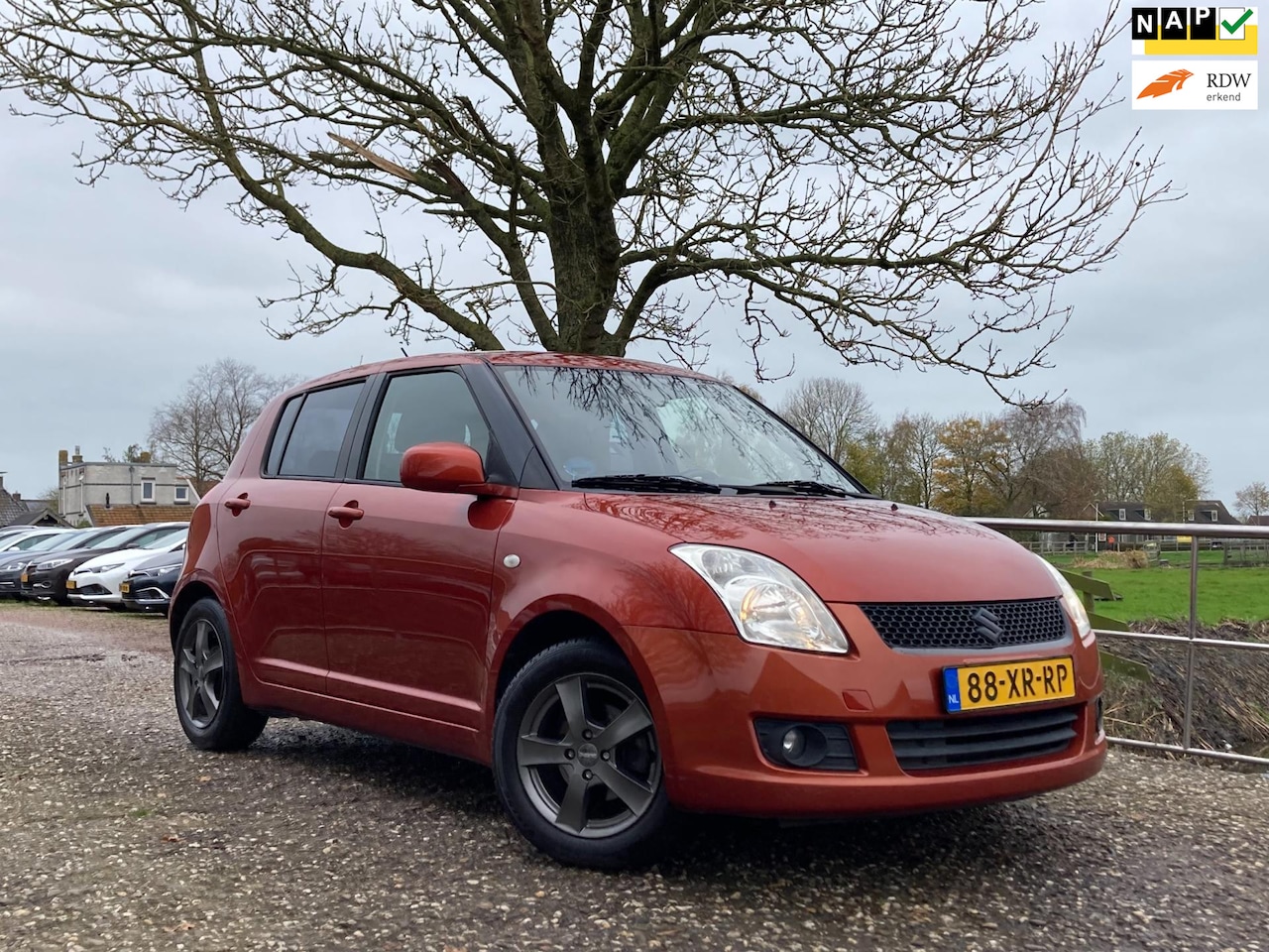 Suzuki Swift - 1.3 Shogun | Airco + 5-drs nu € 2.975,-!!! - AutoWereld.nl