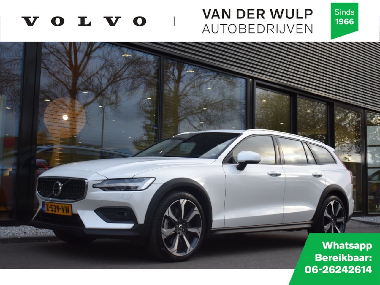 Volvo V60 Cross Country - B5 250pk AWD Ultimate | Bowers&Wilkins | Massage | Trekhaak | 20 - AutoWereld.nl