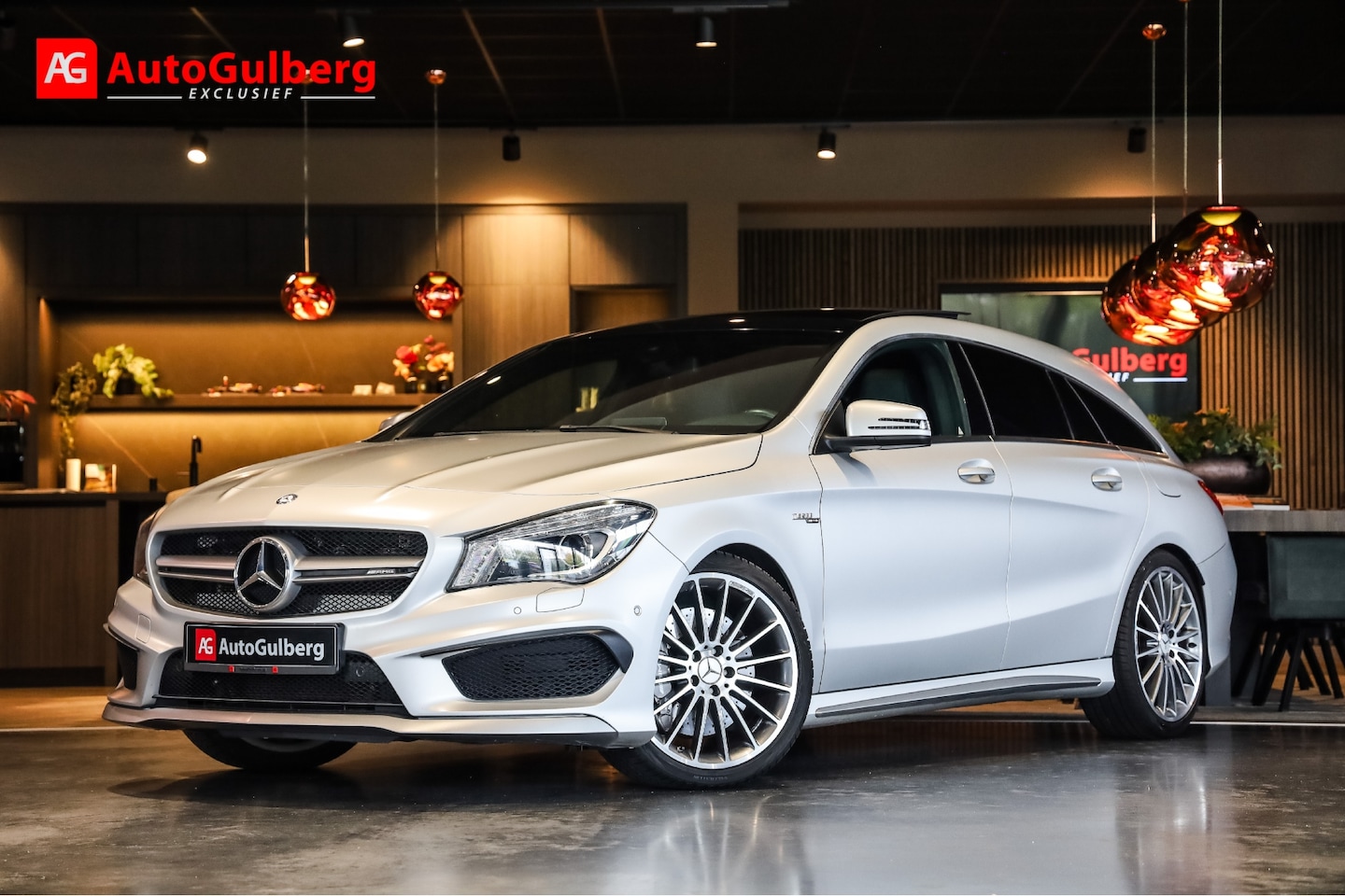 Mercedes-Benz CLA-klasse Shooting Brake - AMG 45 4MATIC Orange Art Edition Mat Grey Sportstoelen D.Leder, Panoramisch Dak, Camera, A - AutoWereld.nl