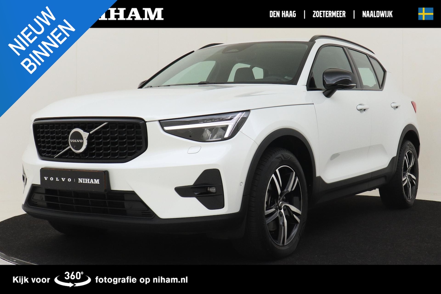 Volvo XC40 - B3 (M-HYBRID) PLUS DARK -LEDER|360CAM|TREKHAAK|STANDKACHEL|ADAP.LED - AutoWereld.nl