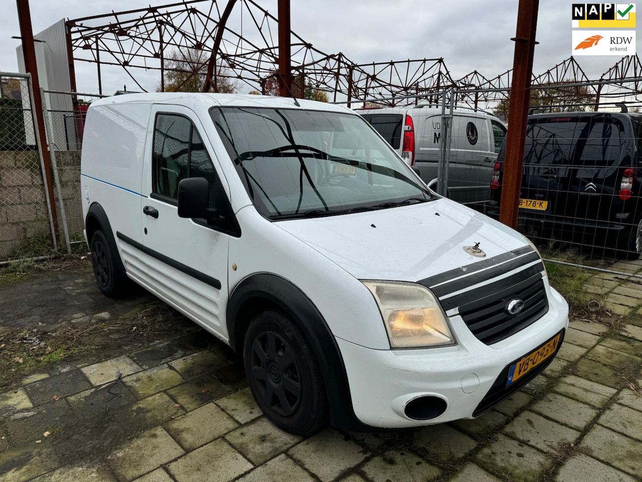 Ford Transit Connect - T200S 1.8 TDCi Trend APK 10-2025 NAP AIRCO - AutoWereld.nl