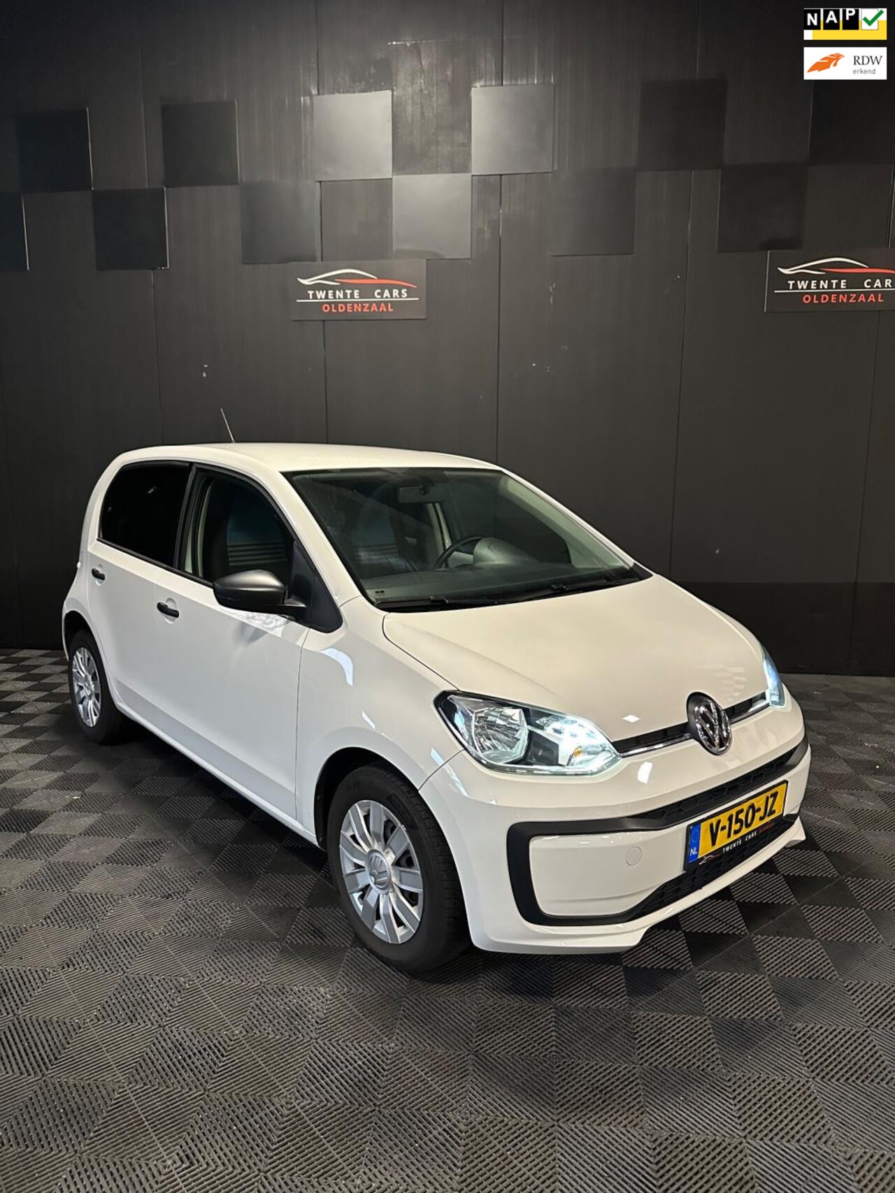 Volkswagen Up! - LoadUp | Led | Airco | Laadruimte | - AutoWereld.nl