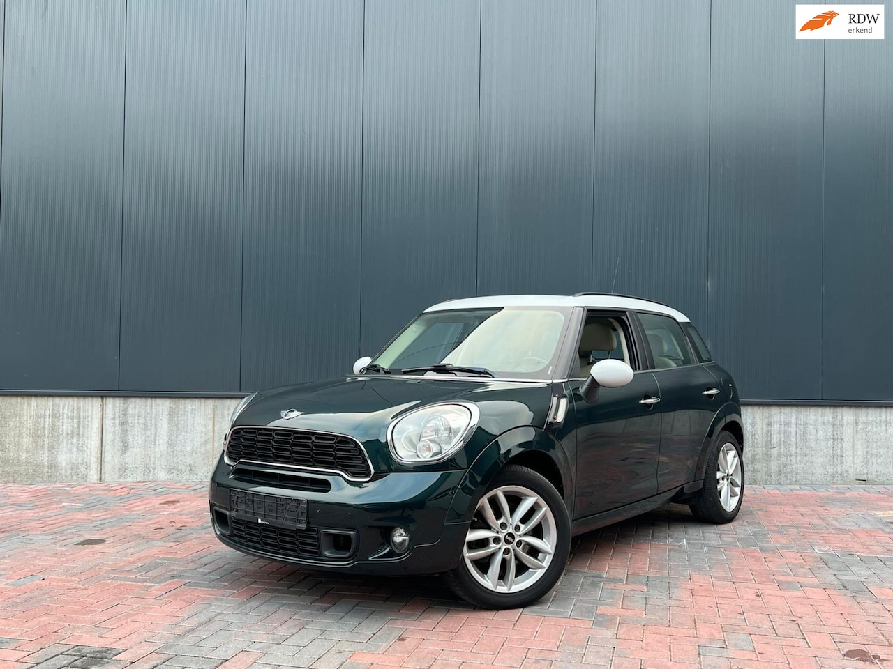 MINI Countryman - Mini 1.6 Cooper S * Aut * Cruise * Climate * Pano * - AutoWereld.nl