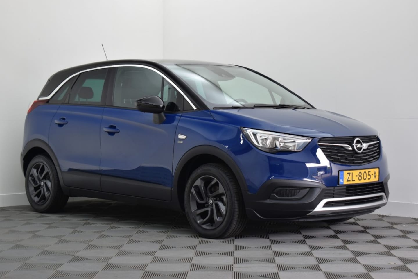 Opel Crossland X - 1.2 120 Jaar Edition 1.2 120 JAAR EDITION - AutoWereld.nl