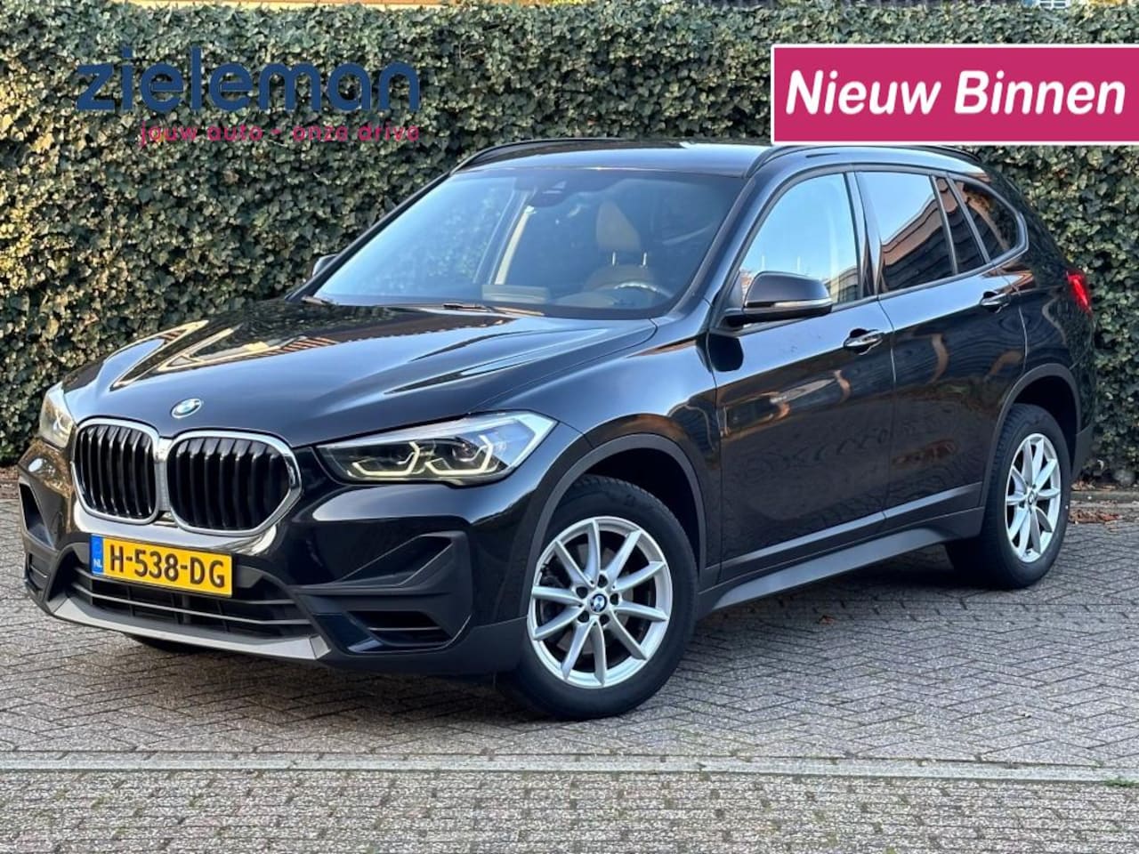 BMW X1 - sDrive18i Executive Edition Automaat - Navi, Clima - AutoWereld.nl