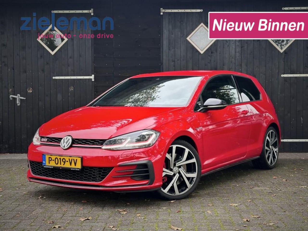 Volkswagen Golf - 2.0 TSI GTI Performance Automaat 245 PK - Digital Cockpit - AutoWereld.nl