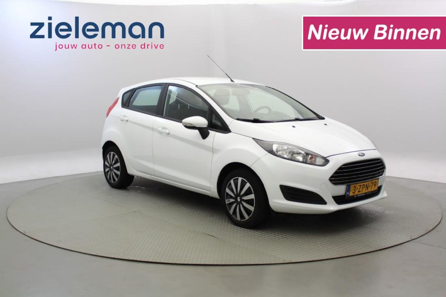 Ford Fiesta - 1.0 Style 5 Deurs - Navi, Camera, Cruise, Airco - AutoWereld.nl