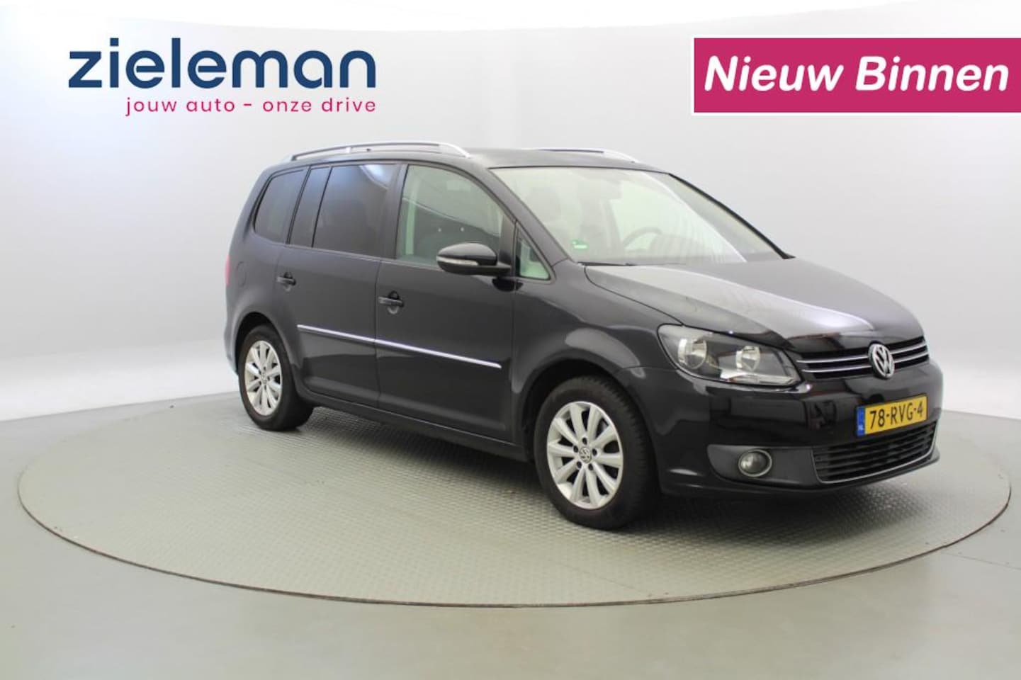 Volkswagen Touran - 1.4 TSI Highline Automaat - Navi - AutoWereld.nl