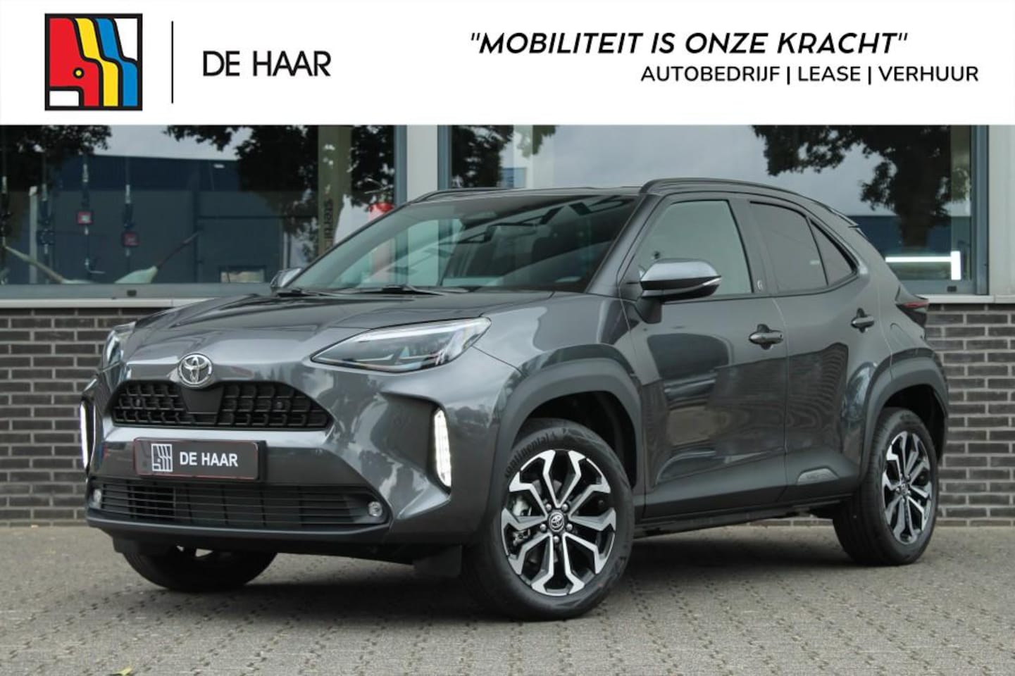 Toyota Yaris Cross - 1.5 Hybrid 130PK TeamD - Sensoren V+A - Apple CarPlay - AutoWereld.nl