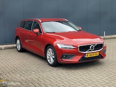 Volvo V60 - 2.0 B4 Business Pro Hybride Elektrisch / Benzine Dealer