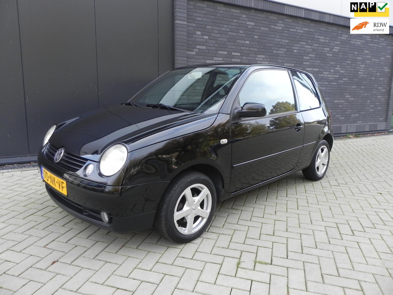 Volkswagen Lupo - 1.4-16V Comfortline Apk 13-11-2025 Stuurbekr - AutoWereld.nl