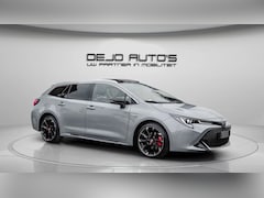 Toyota Corolla Touring Sports - 2.0 Hybrid GR-SPORT PLUS PANO NAVI HEAD UP PDC MATRIX-LED ELEK ACHTERKLEP PANO NAVI HEAD U