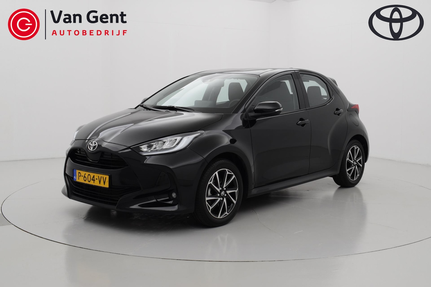 Toyota Yaris - 1.5 VVT-i Dynamic Apple/Android 5drs - AutoWereld.nl