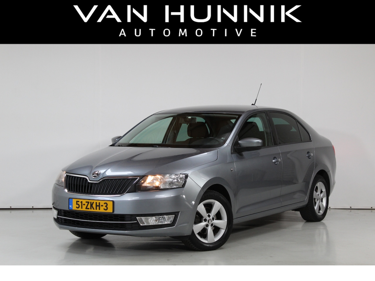 Skoda Rapid - 1.2 TSI Greentech Ambition Businessline Navi | Airco | Cruise | Trekhaak - AutoWereld.nl