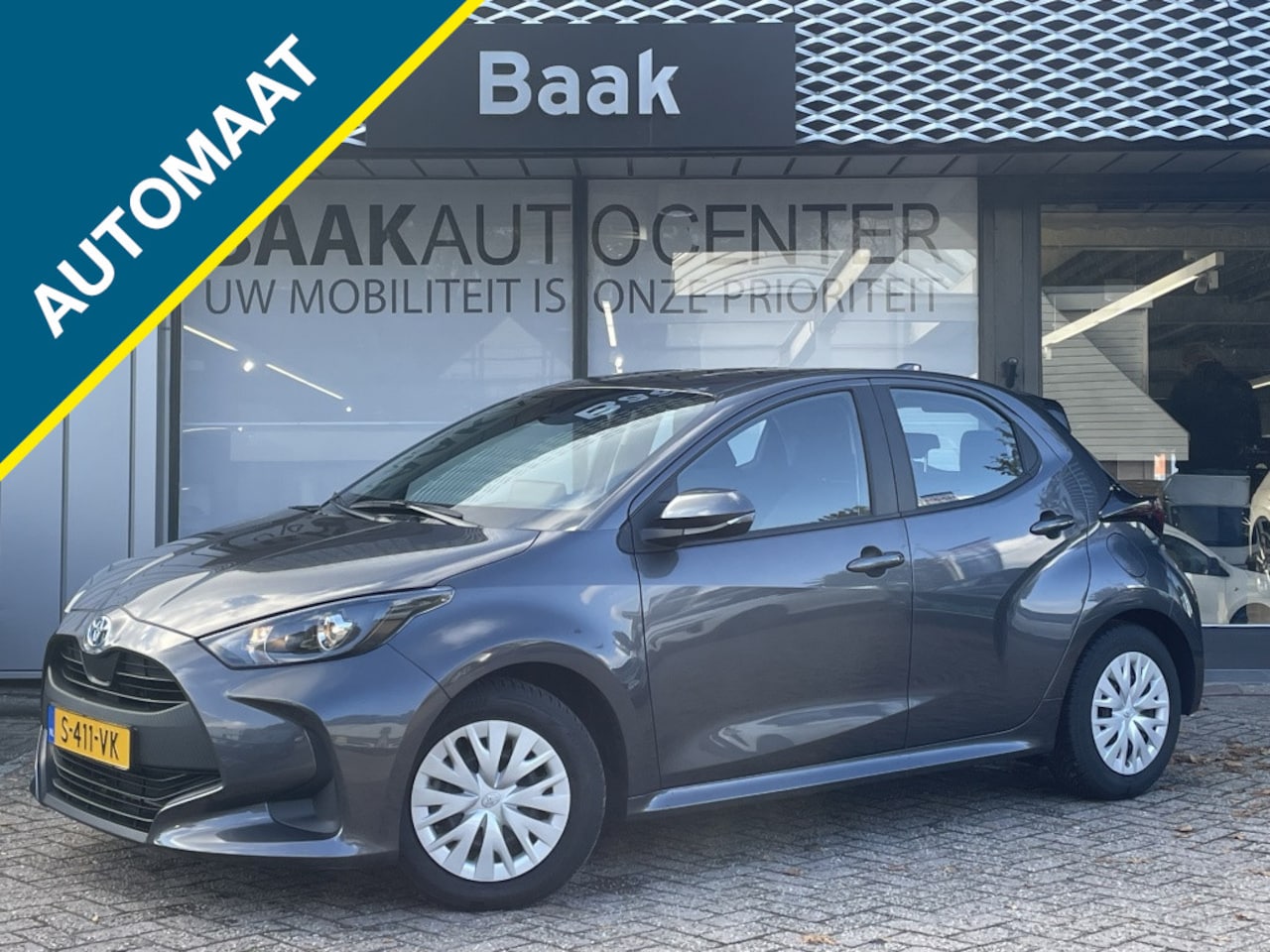 Toyota Yaris - 1.5 Hybrid Active | Camera | Navi | Clima - AutoWereld.nl