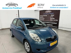 Toyota Yaris - 1.3 VVTi Sol MMT Automaat AIRCO / TREKHAAK