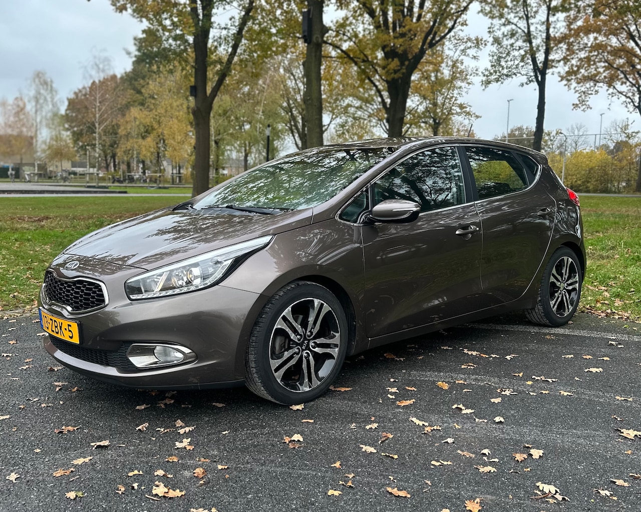 Kia Cee'd - 1.6 GDI Business Pack - AutoWereld.nl