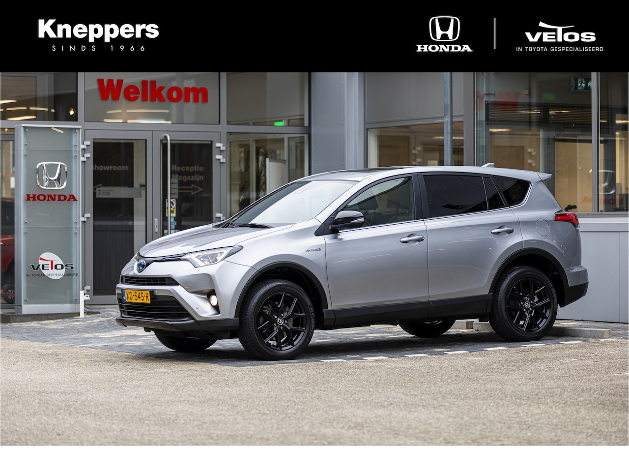 Toyota RAV4 - 2.5 Hybrid Black Edition Trekhaak,  , All-in Rijklaarprijs - AutoWereld.nl