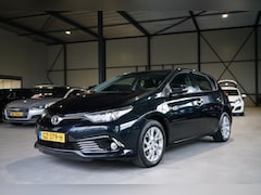 Toyota Auris - 1.2T Aspiration NAVI | CAMERA | TREKHAAK | CRUISE