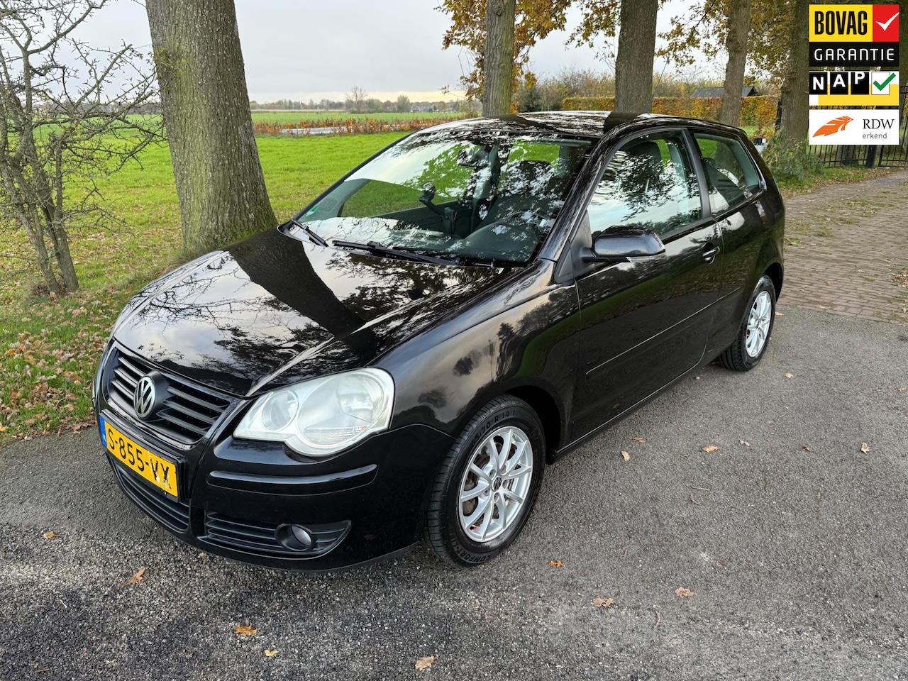 Volkswagen Polo - 1.4-16V Optive / Airco / Apk / Lm / Nette Auto - AutoWereld.nl