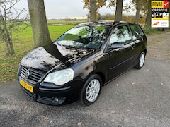 Volkswagen Polo - 1.4-16V Optive / Airco / Apk / Lm / Nette Auto