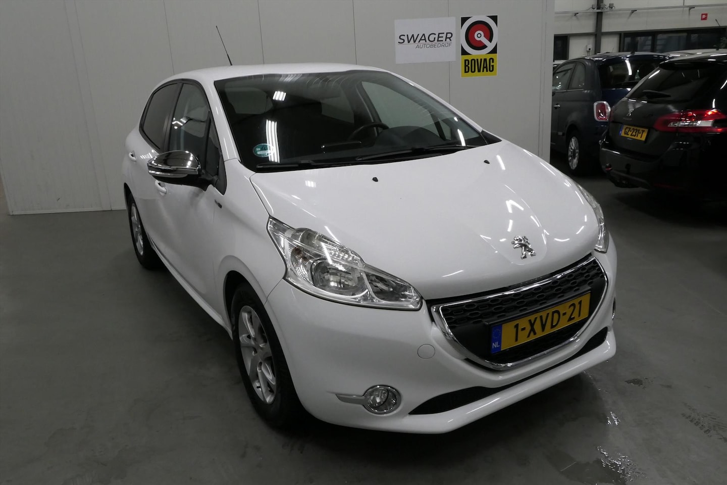 Peugeot 208 - 1.2 VTi 82PK 5D Style (Goed onderhouden) - AutoWereld.nl