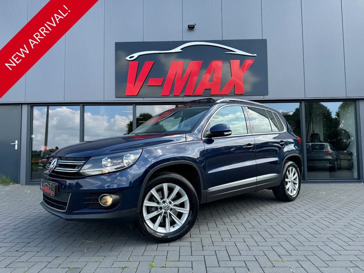 Volkswagen Tiguan - 1.4 TSI Sport&Style 160Pk Panorama Stoelverw Clima Pdc - AutoWereld.nl