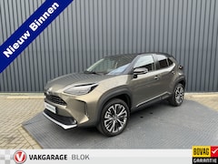 Toyota Yaris Cross - 1.5 Hybrid Executive / Bi tone | Oxide Bronze | JBL | Elektrische achterklep | Rijkaar